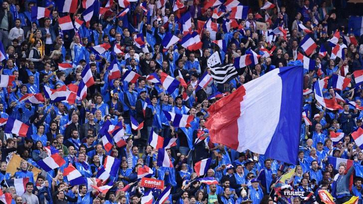 France fans celebrate